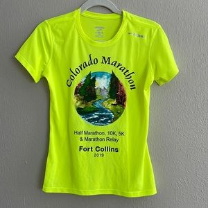 NWOT Brooks Running Colorado Marathon Tee